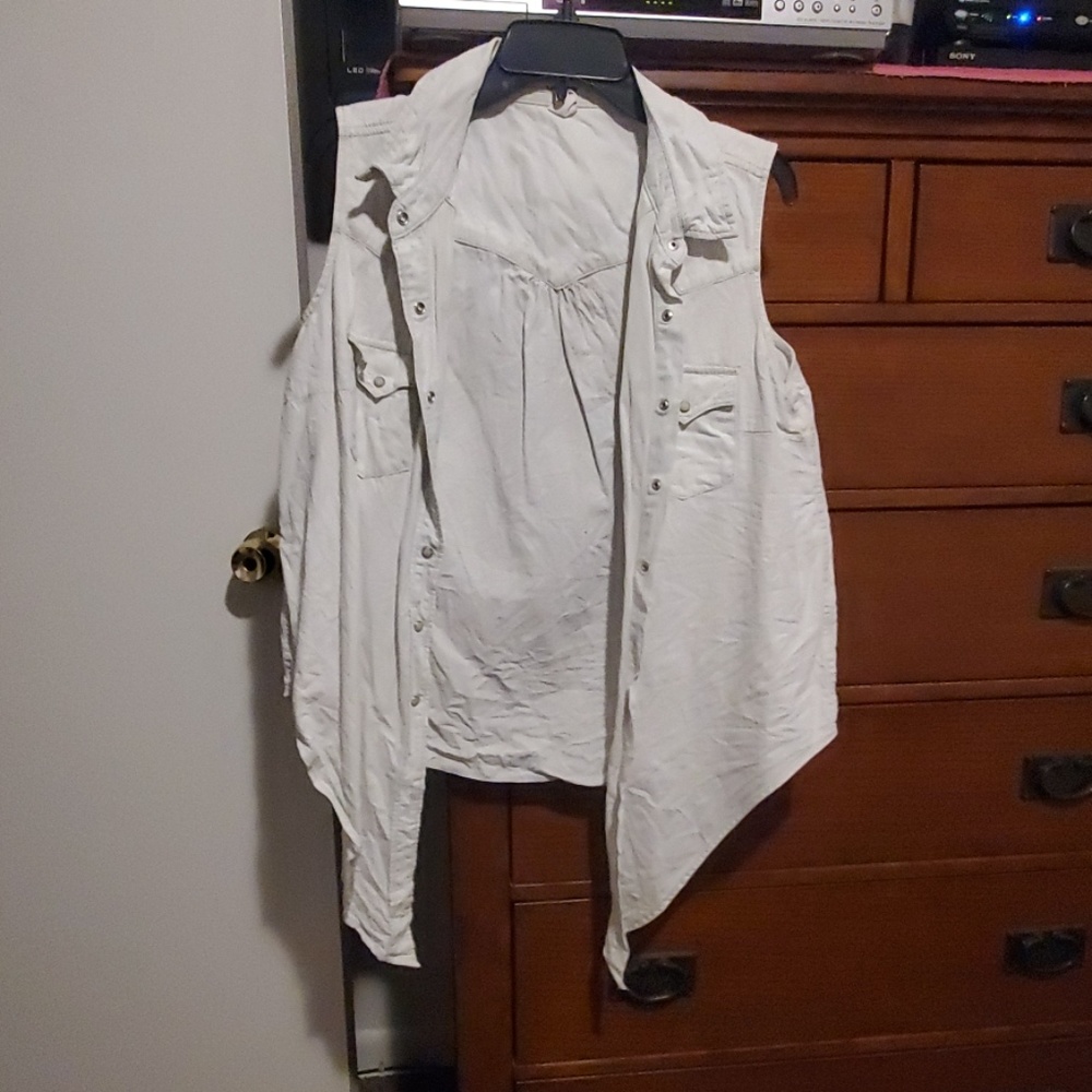 Levi vest type shirt